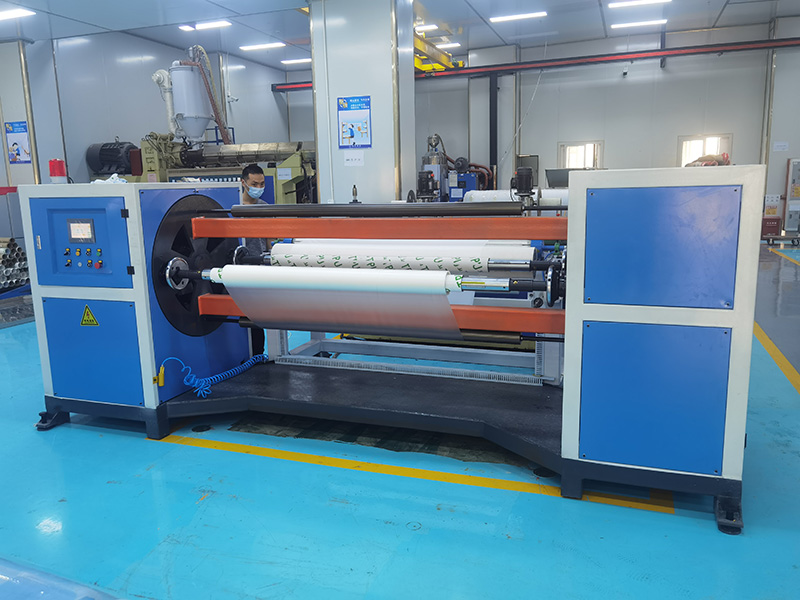 TPU流延膜挤出机广东客户现场